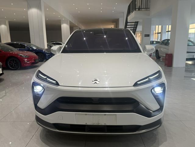 NIO EC6