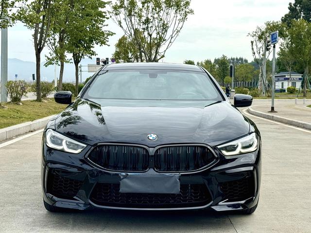 BMW 8 Series