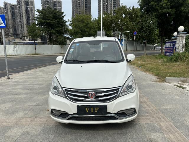 BAIC Weiwang M30