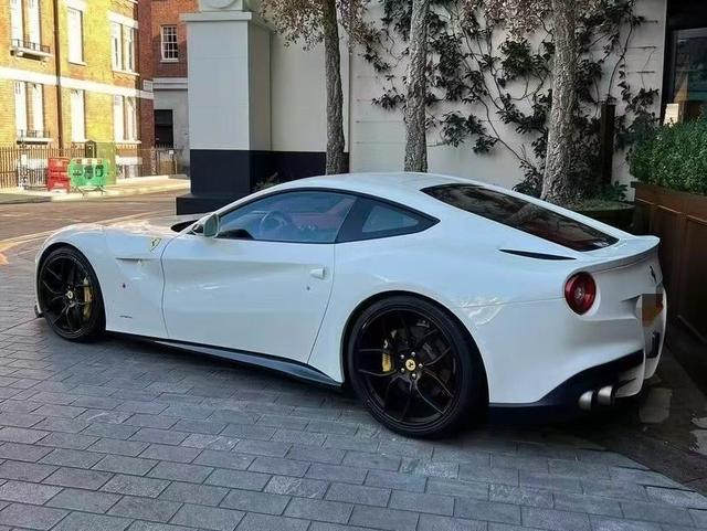 Ferrari F12berlinetta