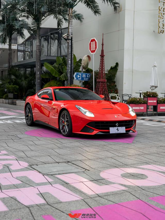 Ferrari F12berlinetta