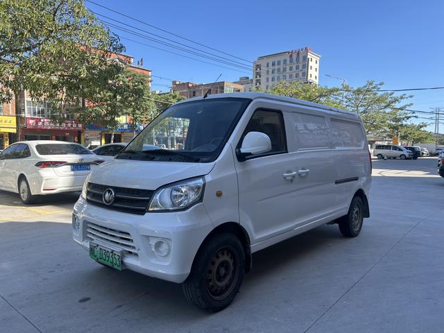 New Longma Automobile Qiteng M70 EV