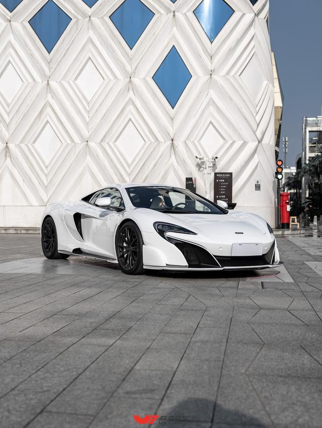 McLaren 675LT