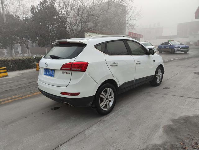 Jiangxi Ruifeng S5