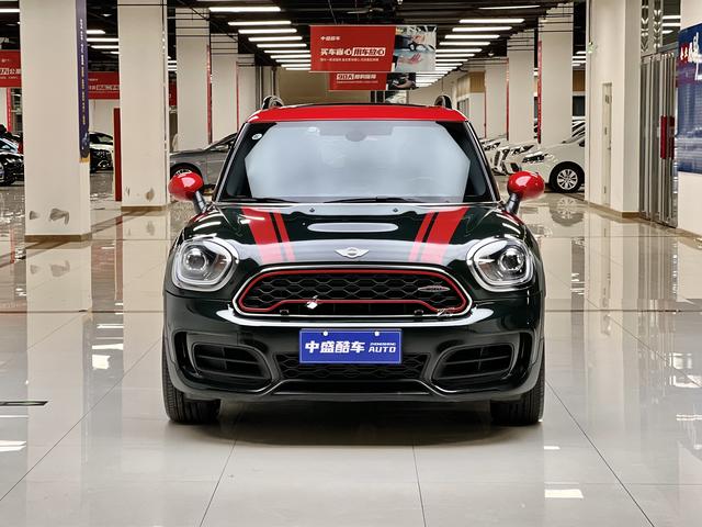 MINI JCW COUNTRYMAN