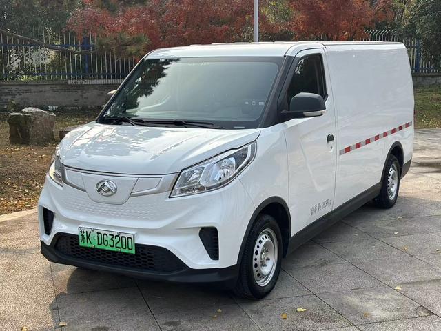 Maxus EV30