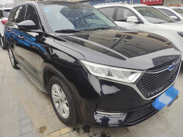 Oshan Changan Auchan X7