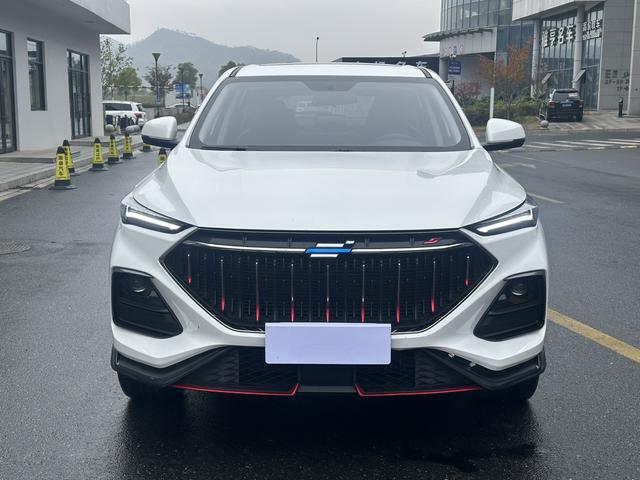 Oshan Changan Auchan X5