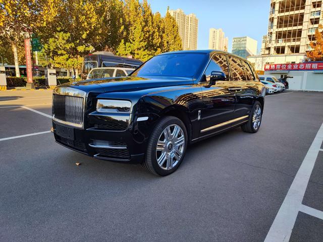 Rolls Royce Cullinan