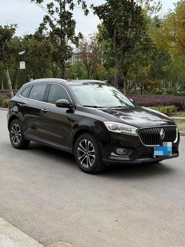 Borgward BX7