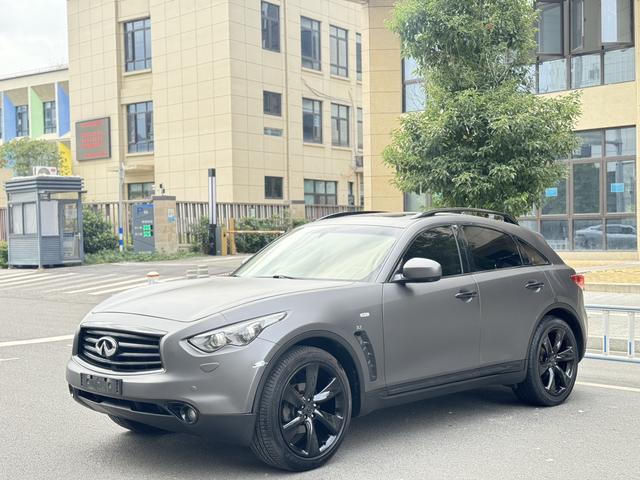 Infiniti FX