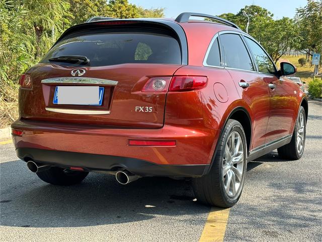 Infiniti FX