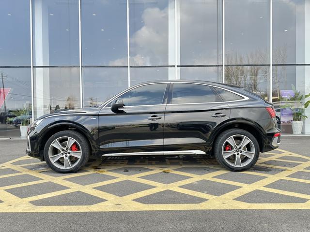 Audi Q5L Sportback