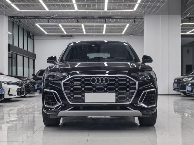 Audi Q5L Sportback