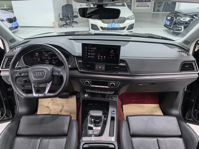 Audi Q5L Sportback