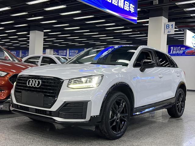 Audi Q2L