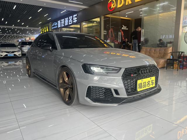 Audi RS 4