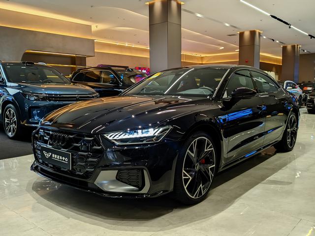 Audi A7L