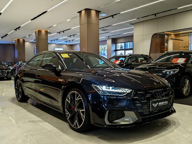 Audi A7L