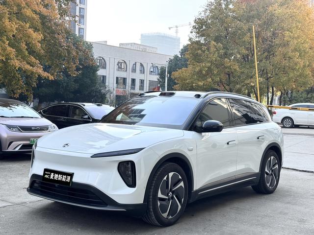 NIO ES6