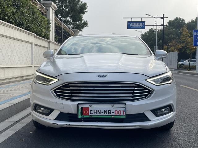 Ford Mondeo PHEV