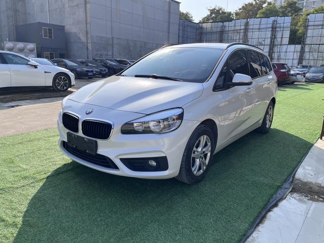 BMW 2 series multifunctional station wagon