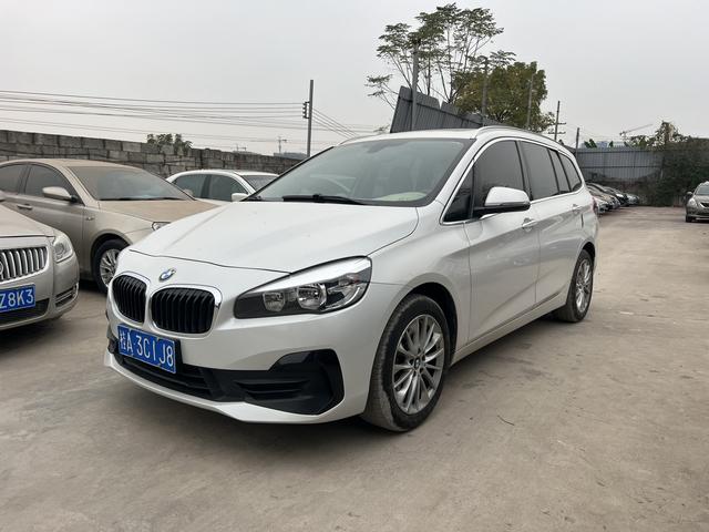 BMW 2 series multifunctional station wagon