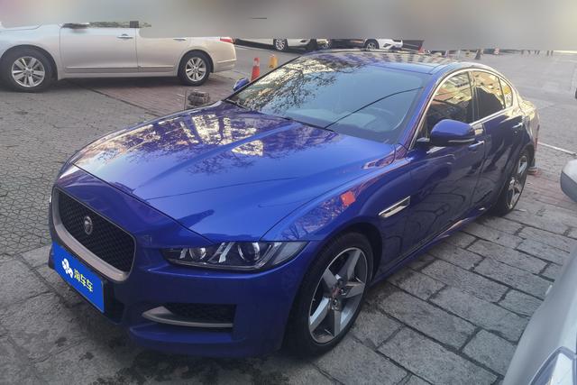 Jaguar XE