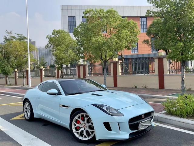 Jaguar F-TYPE