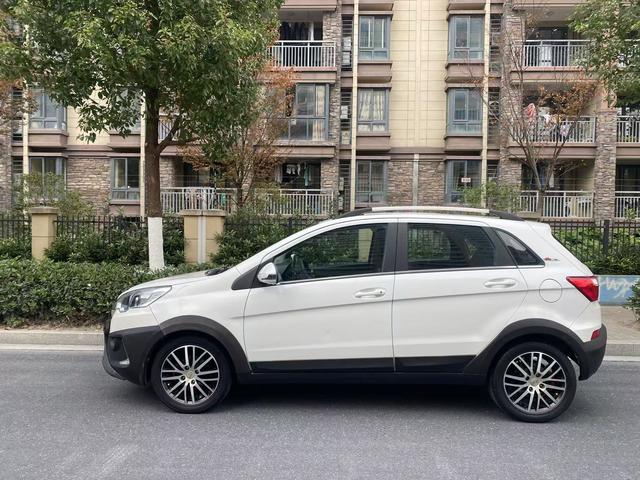 BAIC Changhe Q25