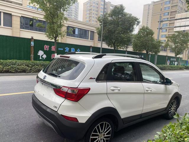 BAIC Changhe Q25