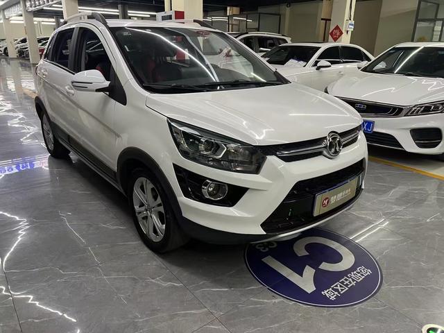 BAIC Shenbao X25