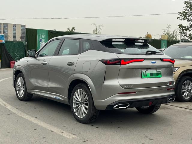 Oshan Changan Auchan Z6 iDD new energy