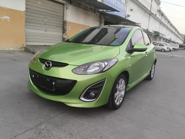 Mazda 2