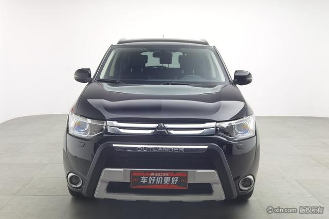 Mitsubishi Outlander (imported)