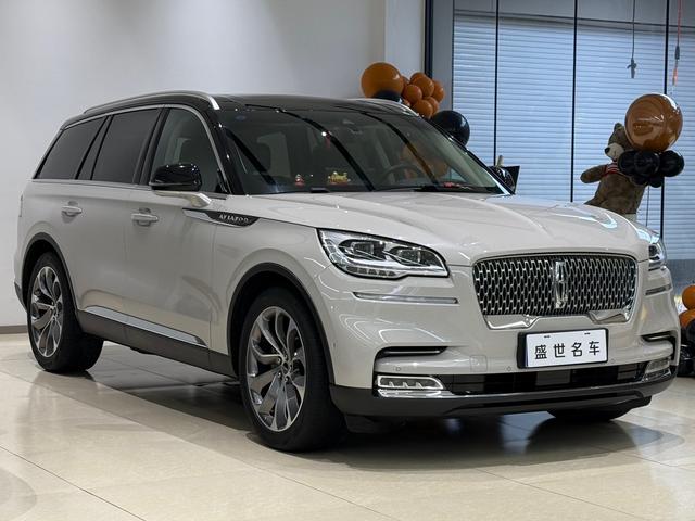 Lincoln Aviator