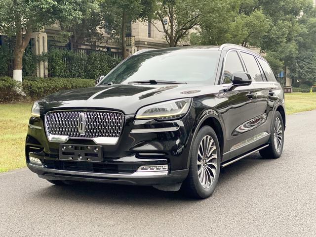 Lincoln Aviator