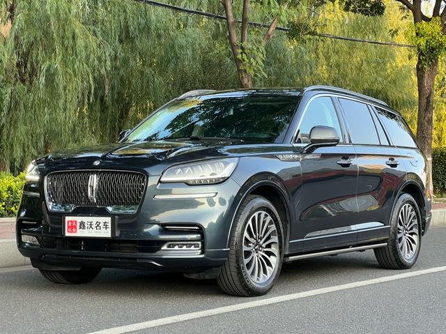 Lincoln Aviator