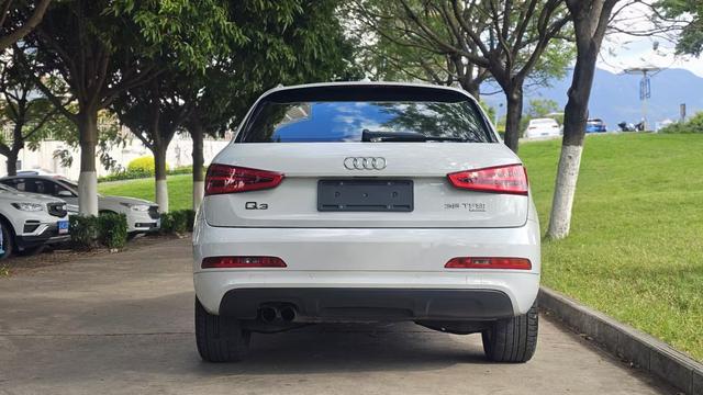 Audi Q3 (imported)