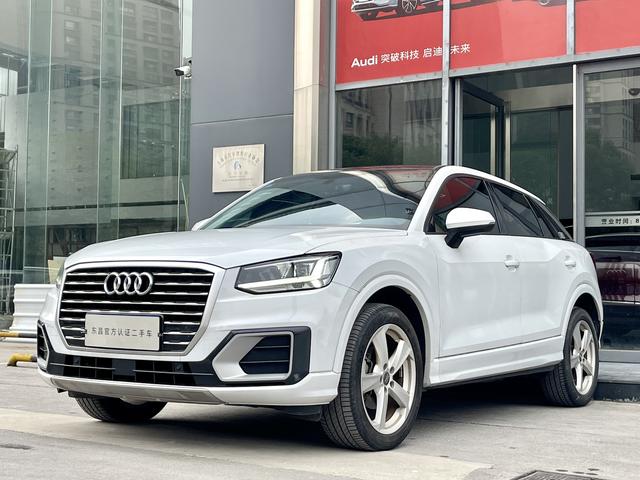 Audi Q2L