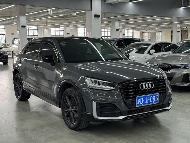 Audi Q2L