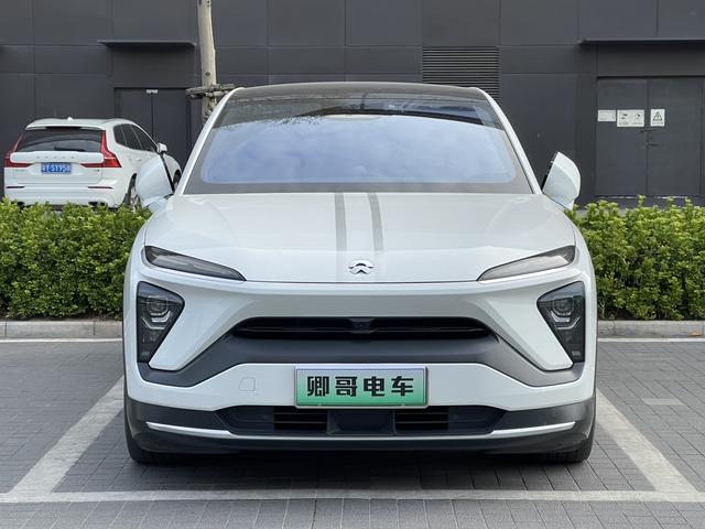 NIO EC6