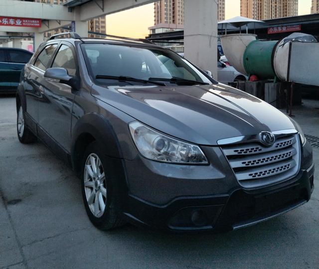 Dongfeng Fengshen H30