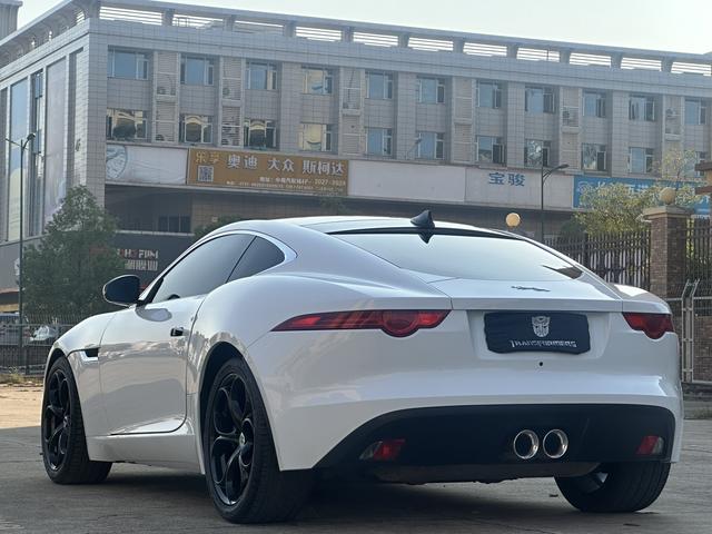 Jaguar F-TYPE