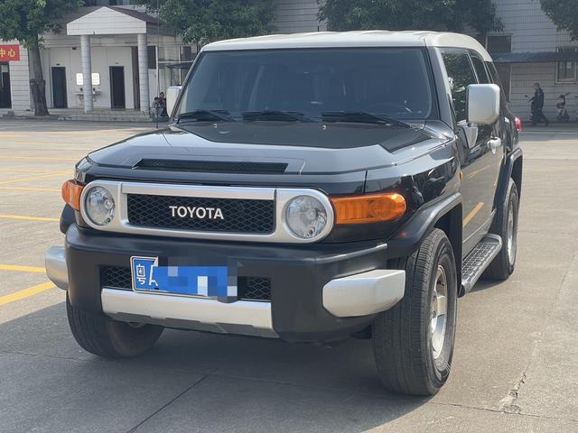 Toyota FJ Cruiser