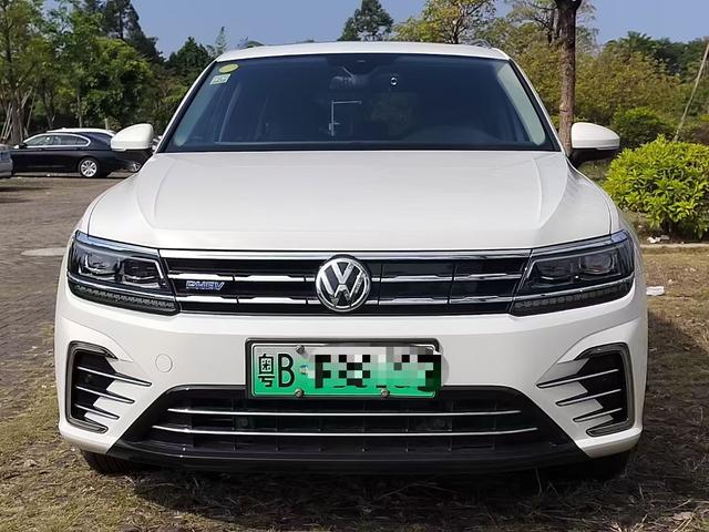 Volkswagen Tiguan L PHEV