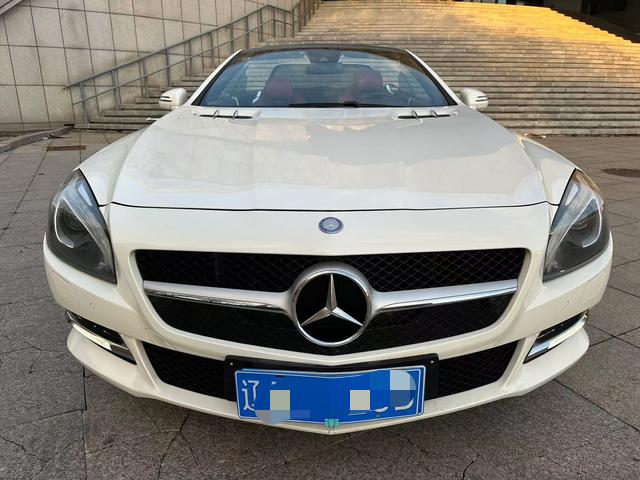 Mercedes-Benz SL Class