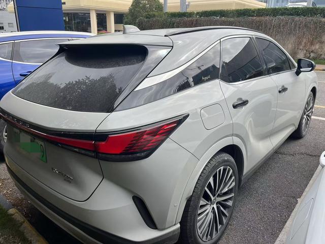 Lexus RX PHEV