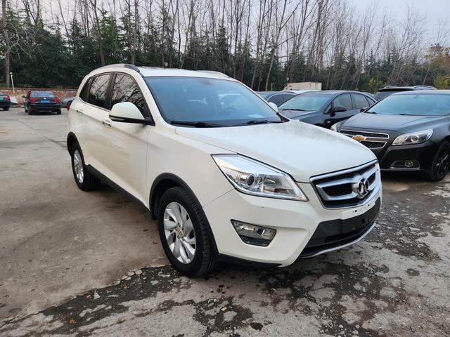 BAIC Shenbao X65