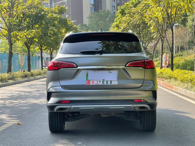 Roewe RX5 eMAX